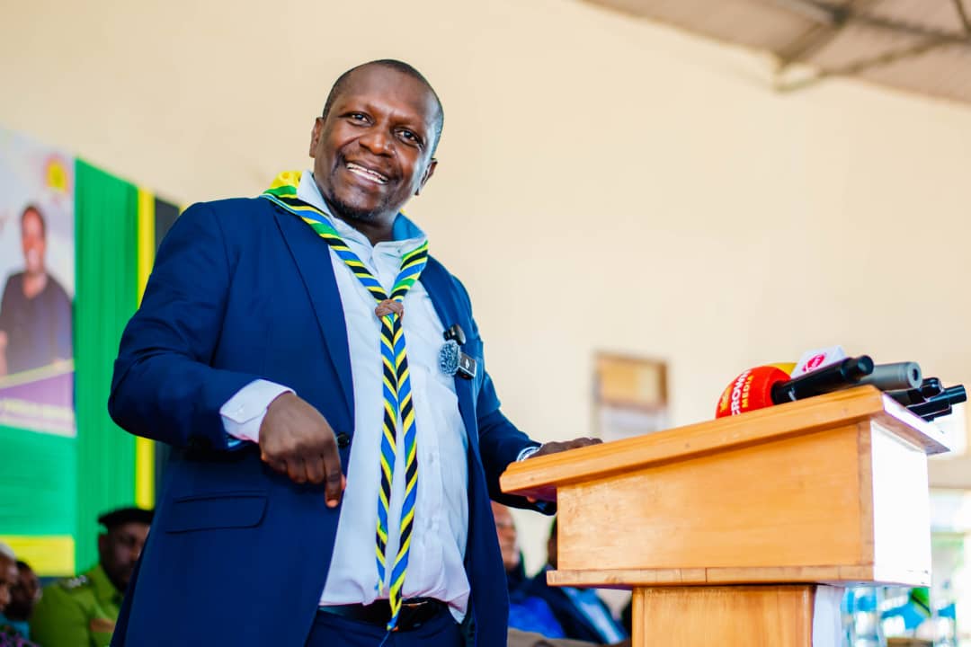 DC LULANDALA AWATAKA WAHITIMU WA SHULE YA SEKONDARI MANYARA WASICHANA WATUMIE MAARIFA WALIYOPATA KUCHANGIA MAENDELEO YA TAIFA.